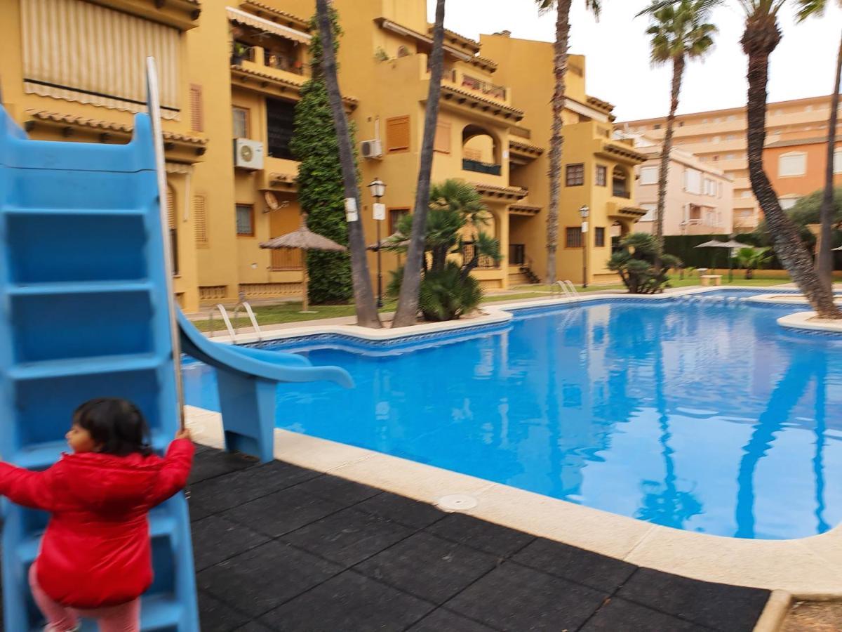 Modern Apartment Near The Beach La Mata  Exteriér fotografie
